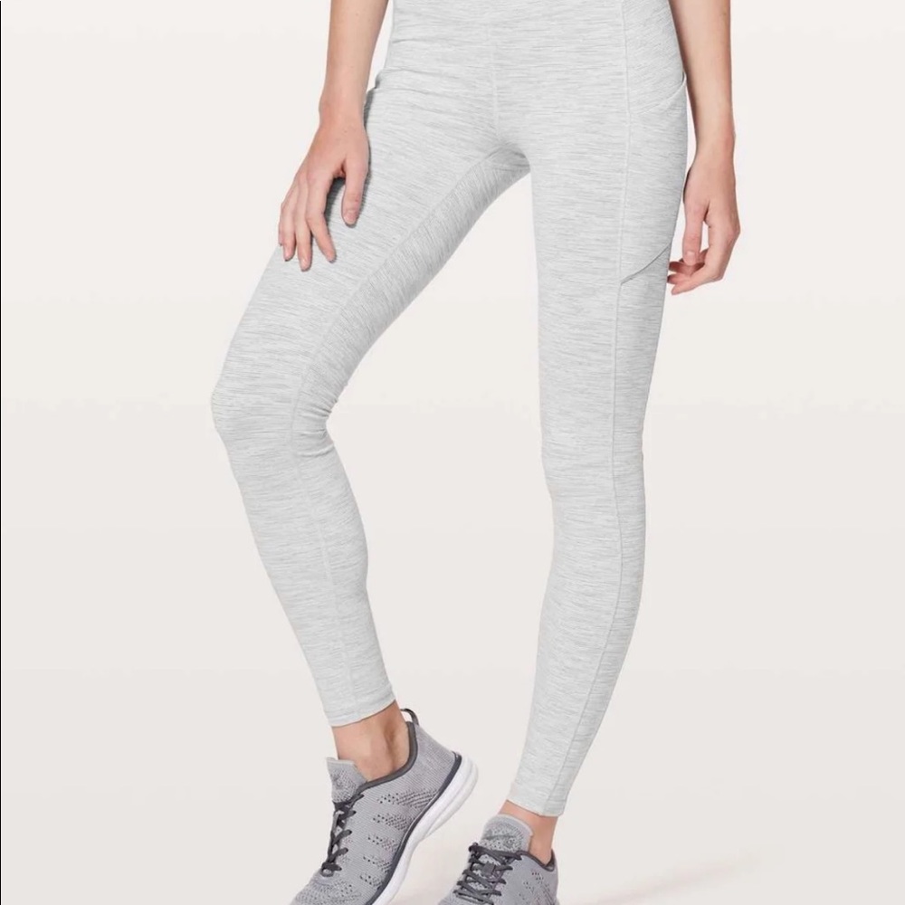 Lululemon Speed Up Tight/Legging 28”